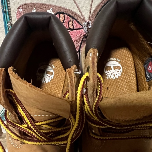 Timberland - Picture 7 of 8